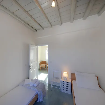 In Mykonos Near Agios Sostis 别墅