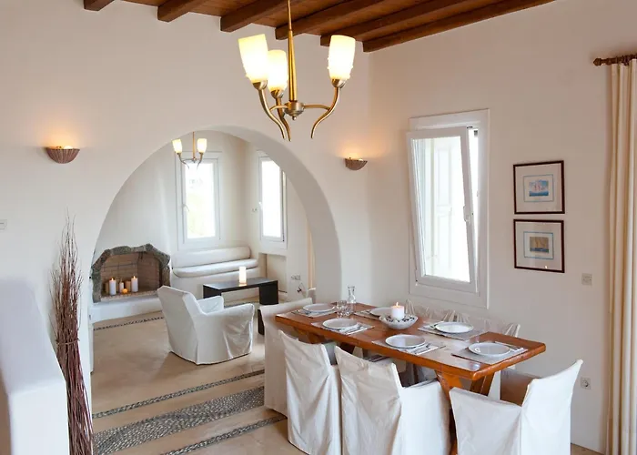 In Mykonos Near Agios Sostis Villa