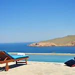 Villa In Mykonos Near Agios Sostis *