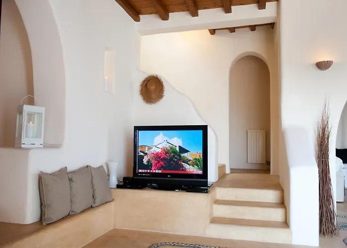 In Mykonos Near Agios Sostis Вилла Agios Sostis (Mykonos)