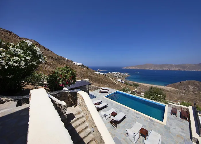 In Mykonos Near Agios Sostis Вилла